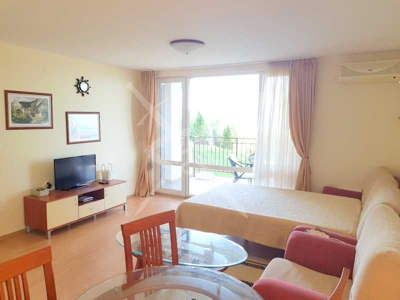 Продава се Двустаен апартамент в Свети Влас - 71 кв.м за 1360 €/кв.м - Снимка #6