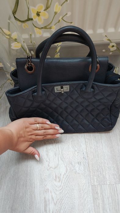 Geanta bleumarin piele italieneasca