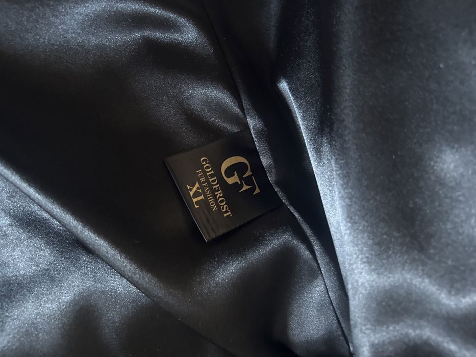 Vand haina de blana naturala