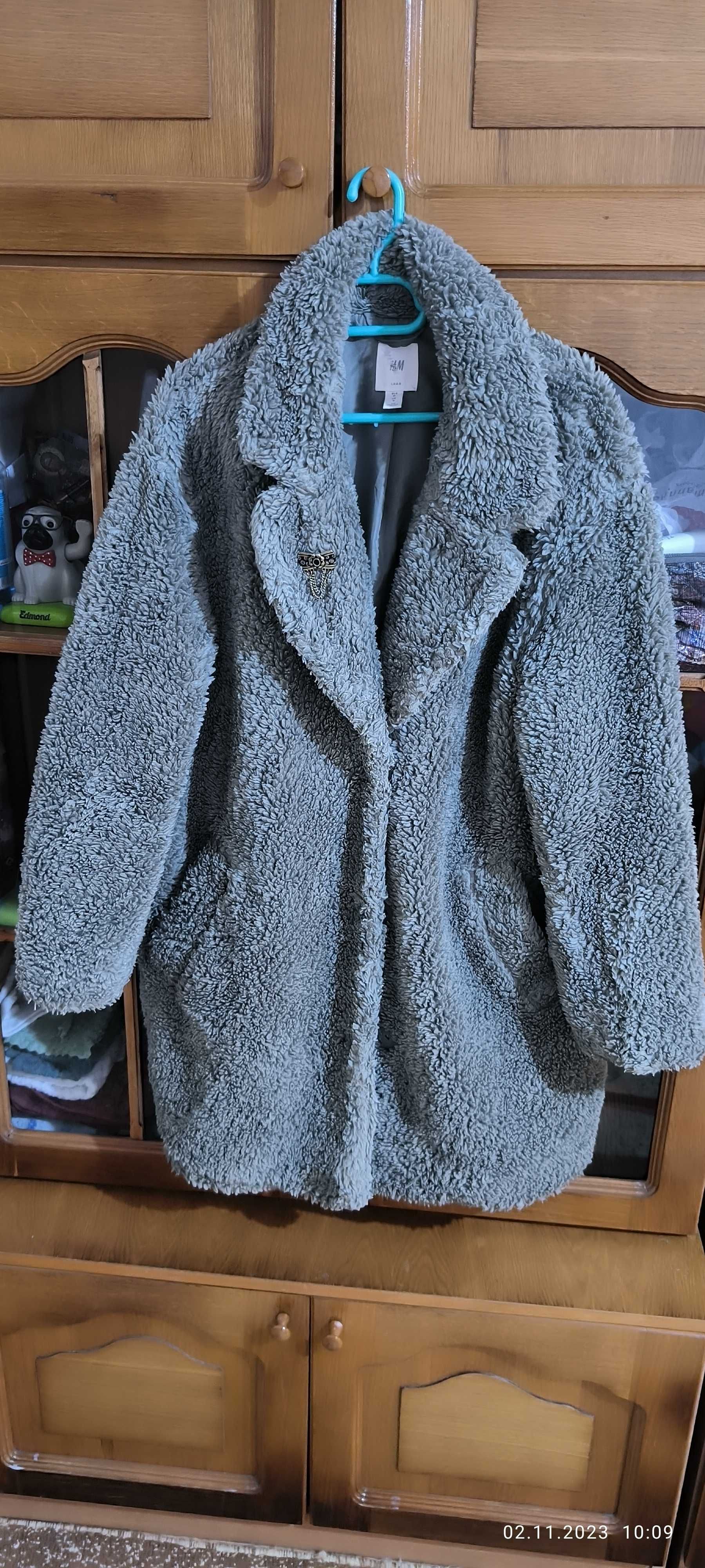 Vând haina iarnă HM  XL