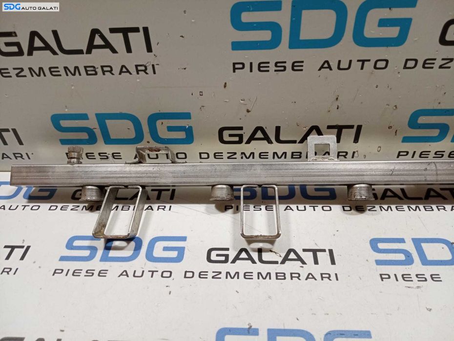 Rampa Presiune Injectoare cu Senzor Presiune Combustibil BMW Seria 5 E60 E61 520i 2003 - 2010 Cod 7541453 7541452 [M4964]