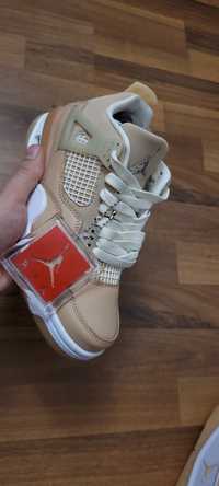 Adidasi Jordan 4 retro Shimmer