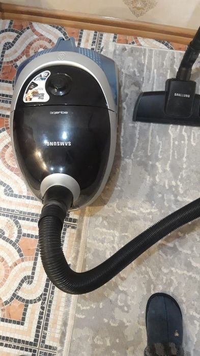 Продам пылесос *