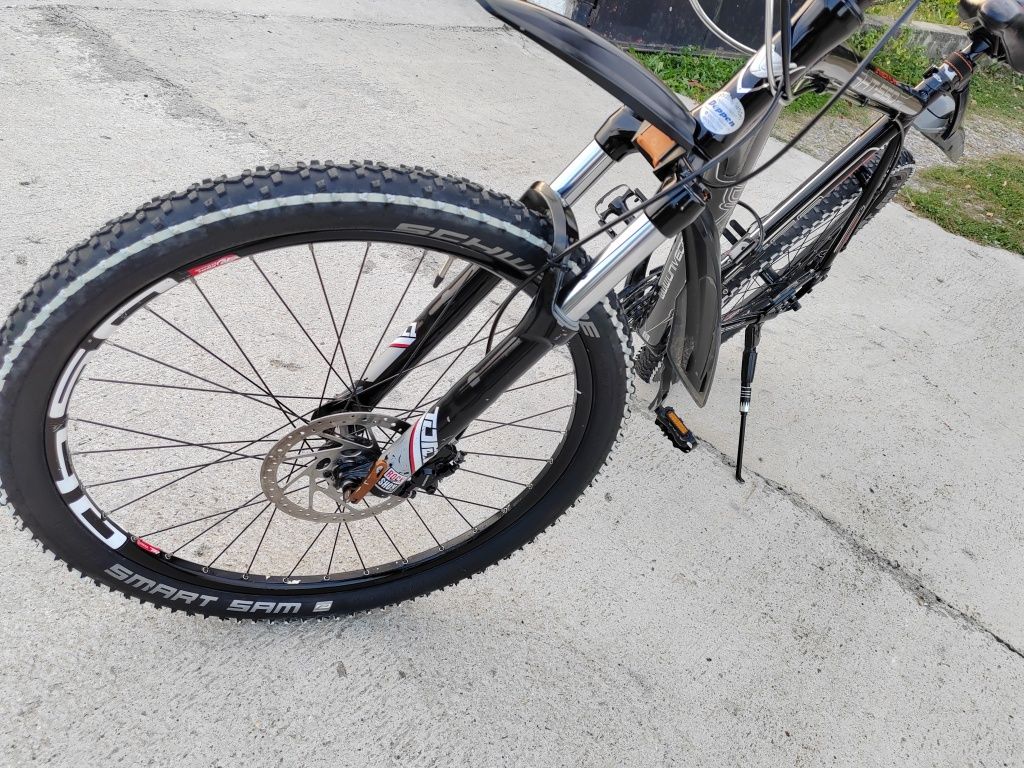 Vând Mtb Univega Alpina, frâne hidraulice ,27 viteze, Deore Xt