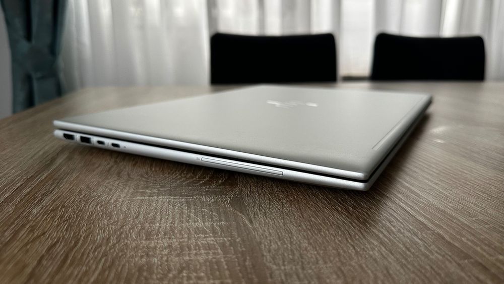 HP EliteBook 16' 860 Intel i5 13g,16 DDR5,512 SSD, 5 cicluri,laptop PC