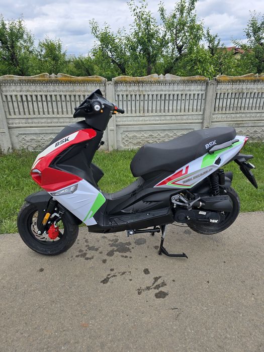 Vand / schimb scuter 50cc