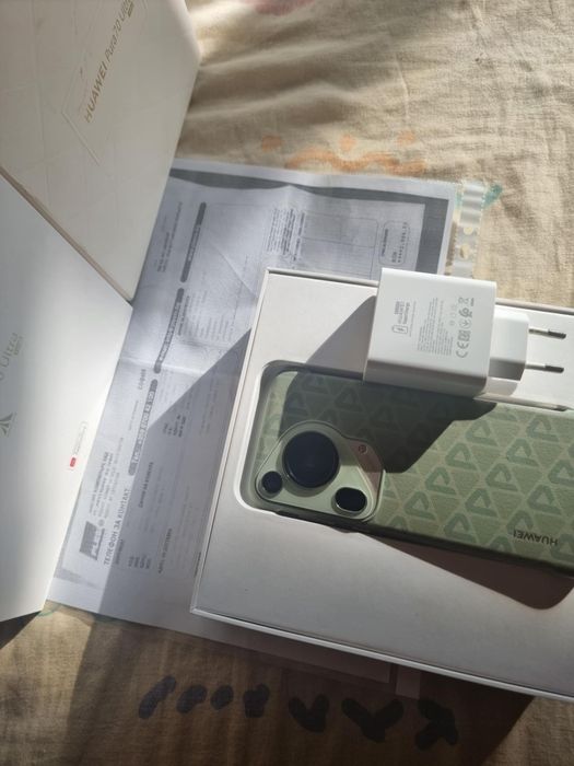 Huawei Pura 70 Ultra с гаранция