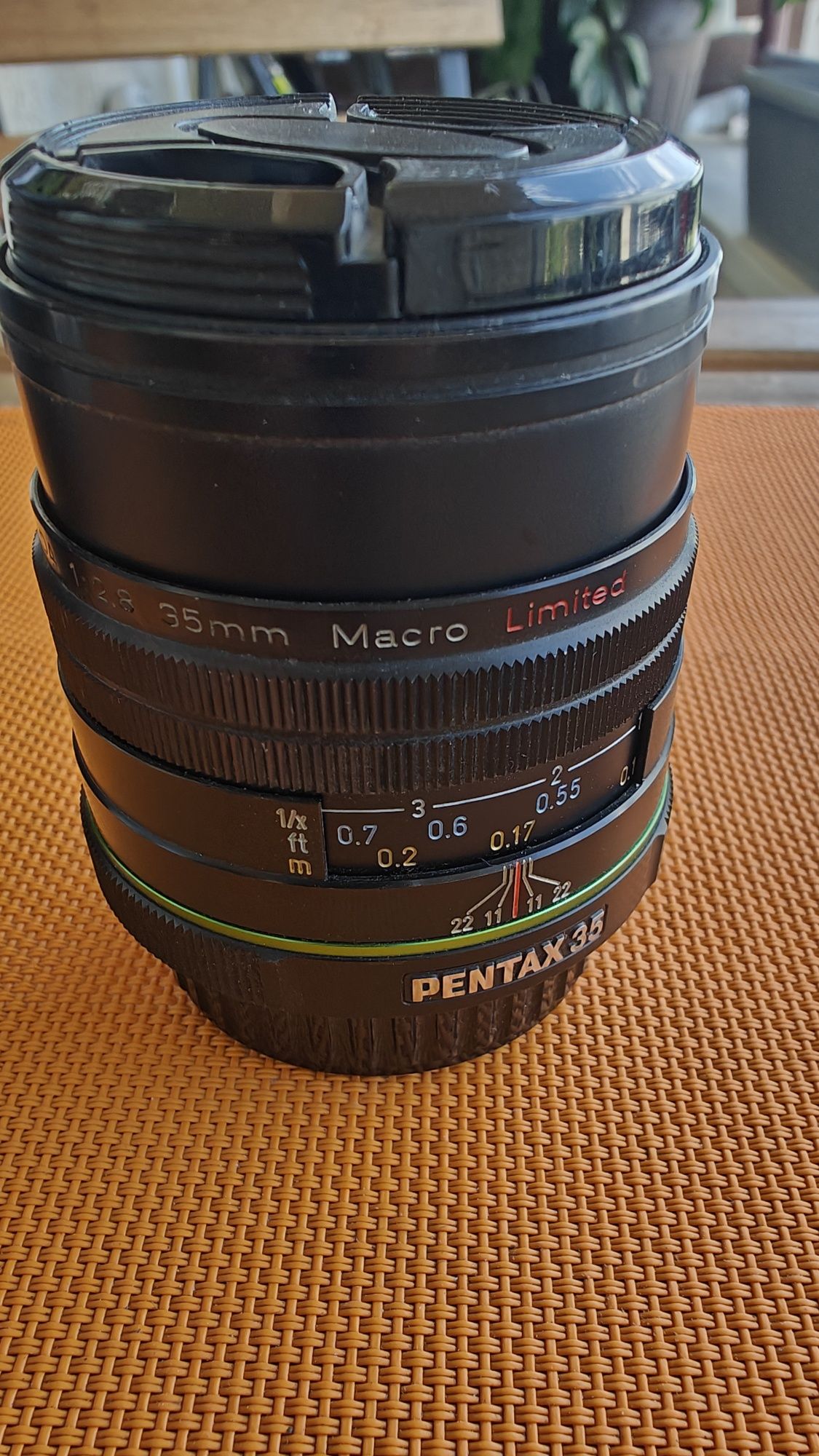 Pentax DA 35mm f/2.8 SMC Macro Limited