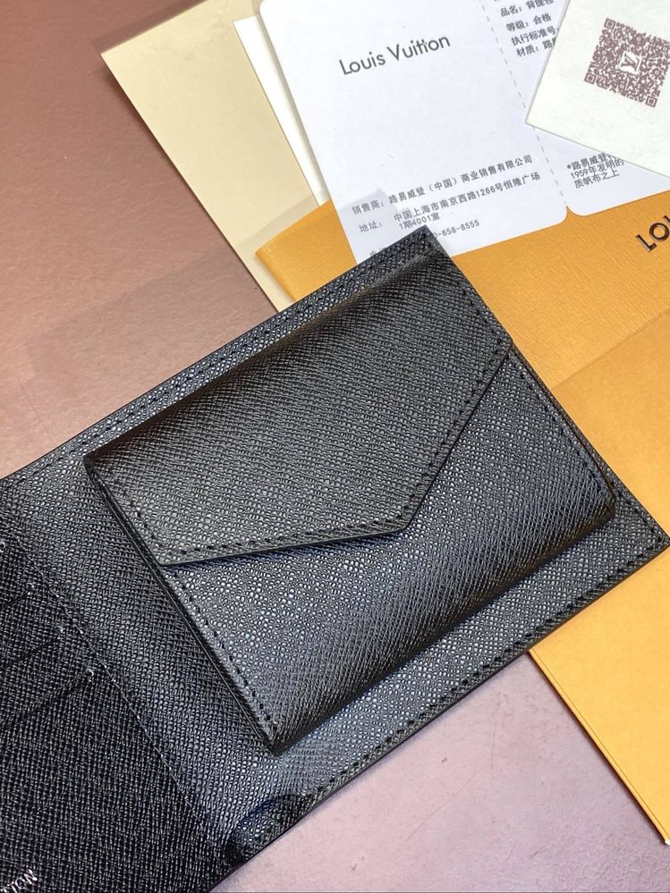 Портфейл Louis Vuitton