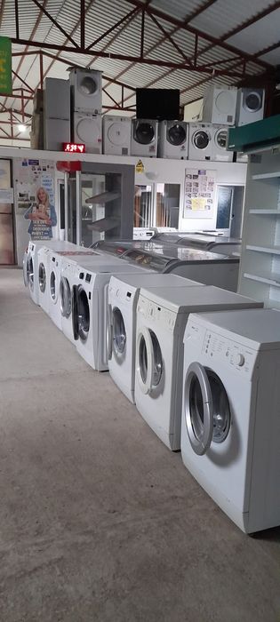 Mașină de spălat!!