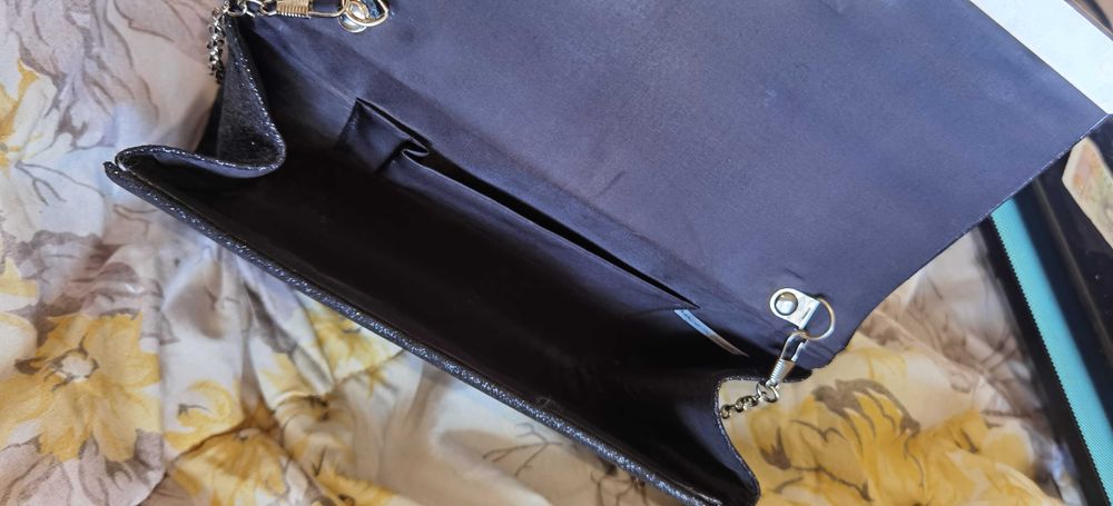 Луксозна мини чантичка