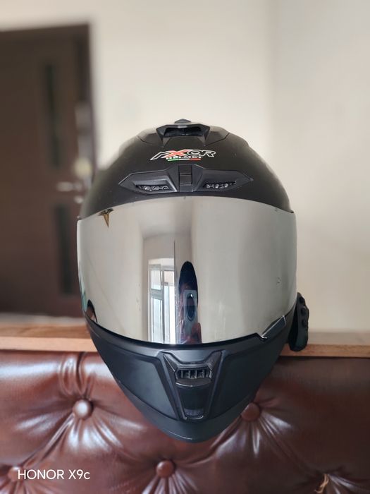 Moto shlem axor eski