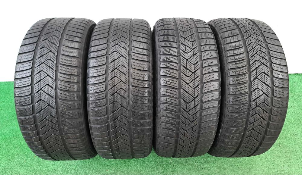 4бр. 225/50/17 PIRELLI Sottozero - зимни
