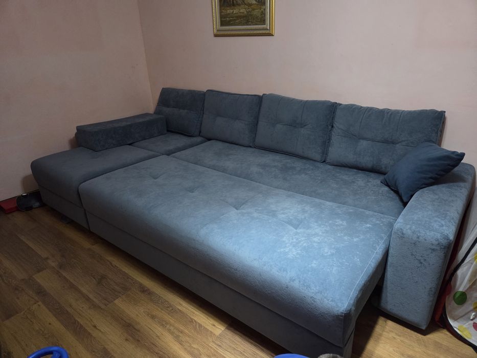 Продается новый диван угловой
