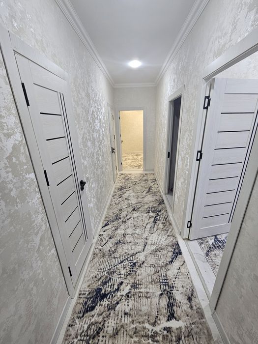 Novostroyka 2 xonali srocniy sotiladi