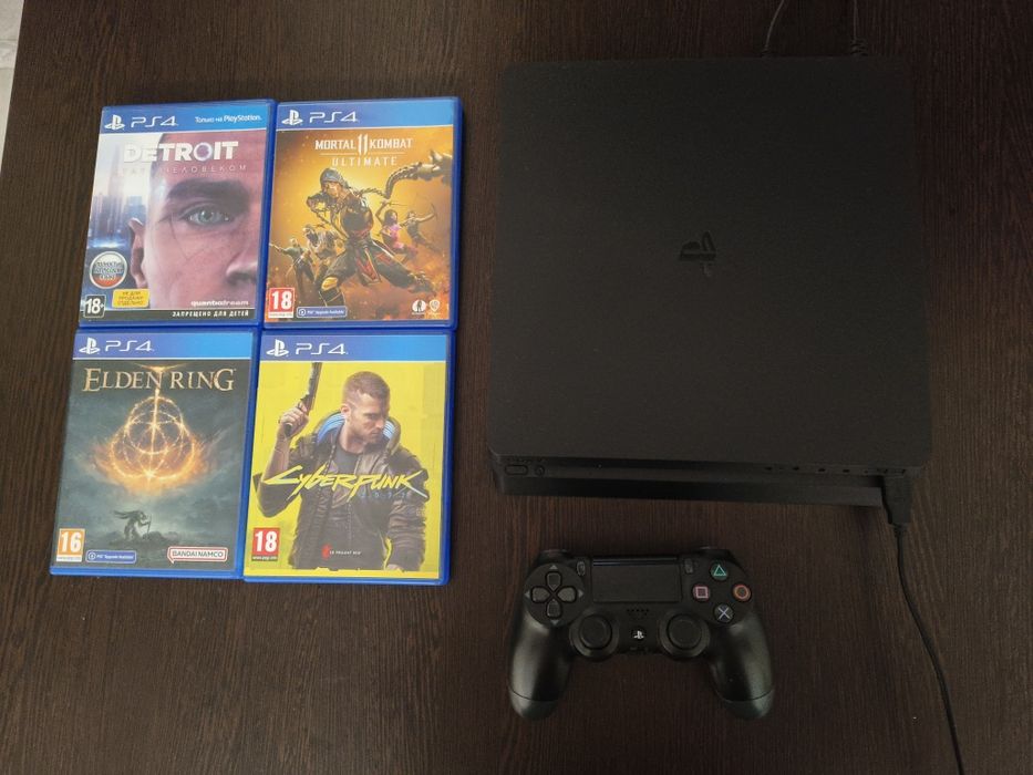 Ps 4 slim  1 trb