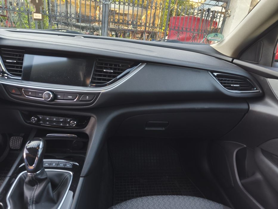 Opel Insignia B Sports Tourer 2.0 diesel 170 cp170 cp