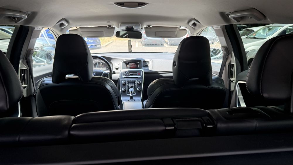 Vand Volvo V60 2014 181 cp