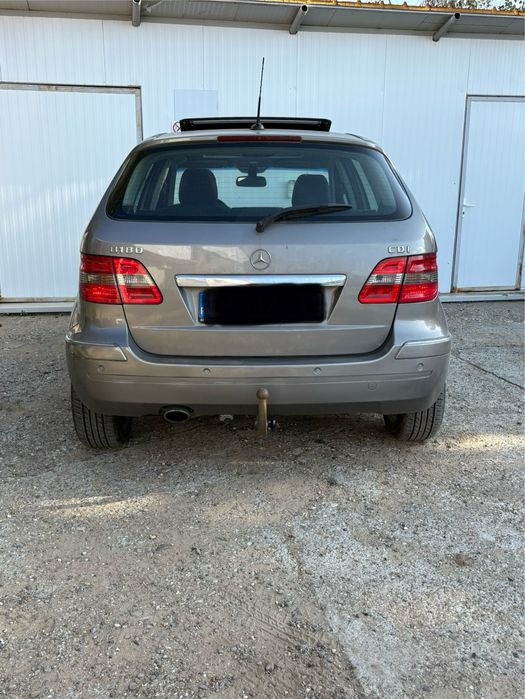 Mercedes benz b class