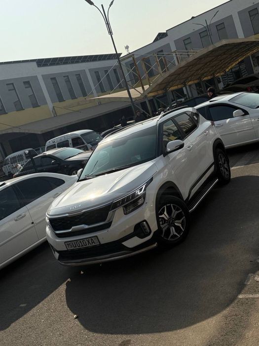 Seltos lyukli srocno sotiladi