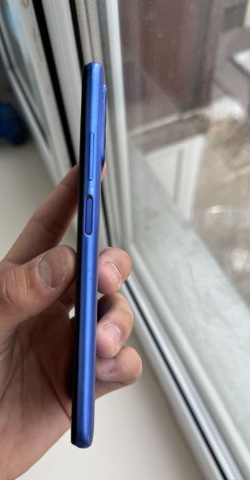 Продается смартфон Редми 9т 4/128Gb