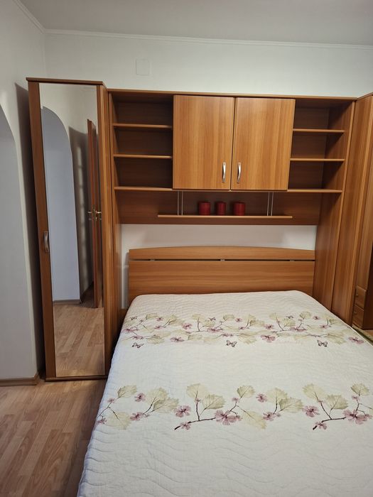 Vând apartament  cu 2 camere.