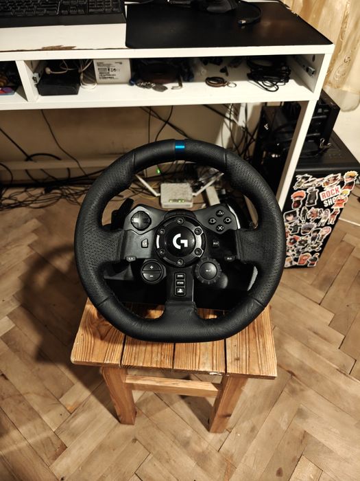 Volan Gaming Logitech Trueforce G923 + schimbător + frana de mana