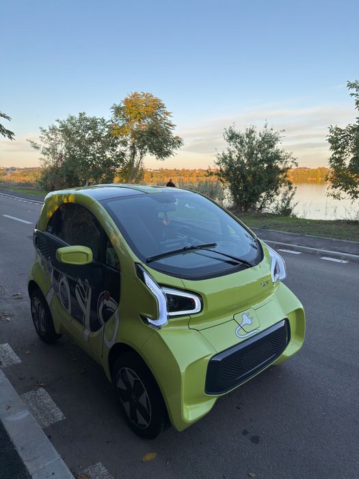 Vand xev yoyo an 2023 , o vand deoarece am implinit 18 ani