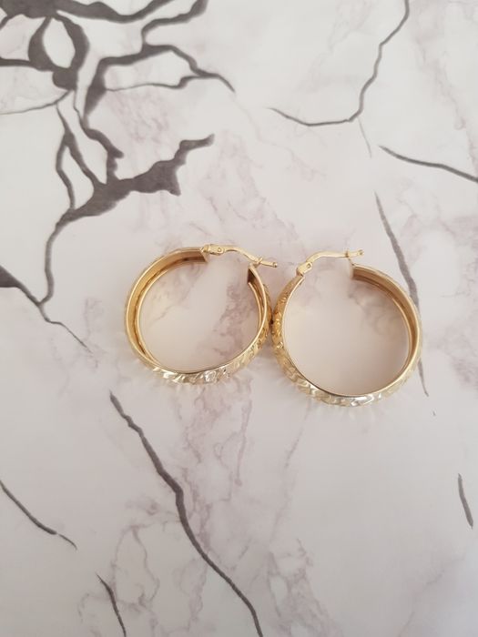 Vând cercei aur 14 k purtati o singură data 5,36 grame!Preț negociabil