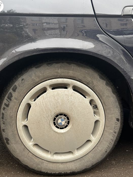 Диски железные БМВ с колпаками Р16 оригинал без пробега