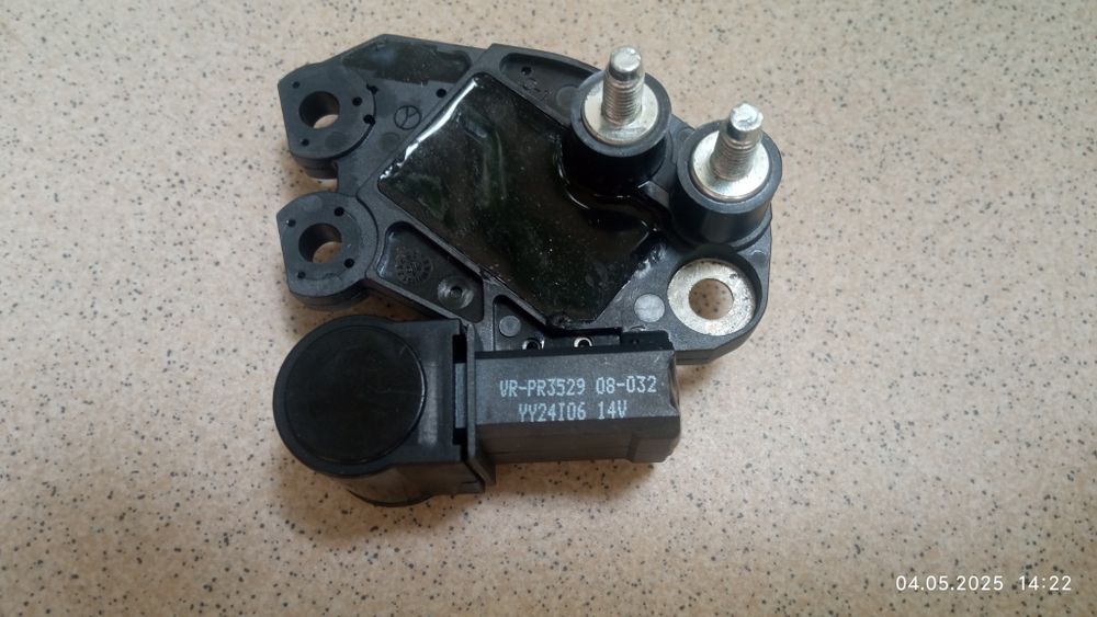 Реле регулатор VR-PR3529 Mobiletron