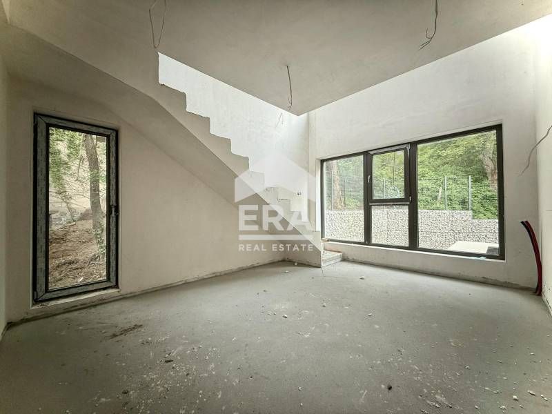 Продава се Многостаен апартамент в София, Бояна - 363 кв.м за 3306 €/кв.м - Снимка #4