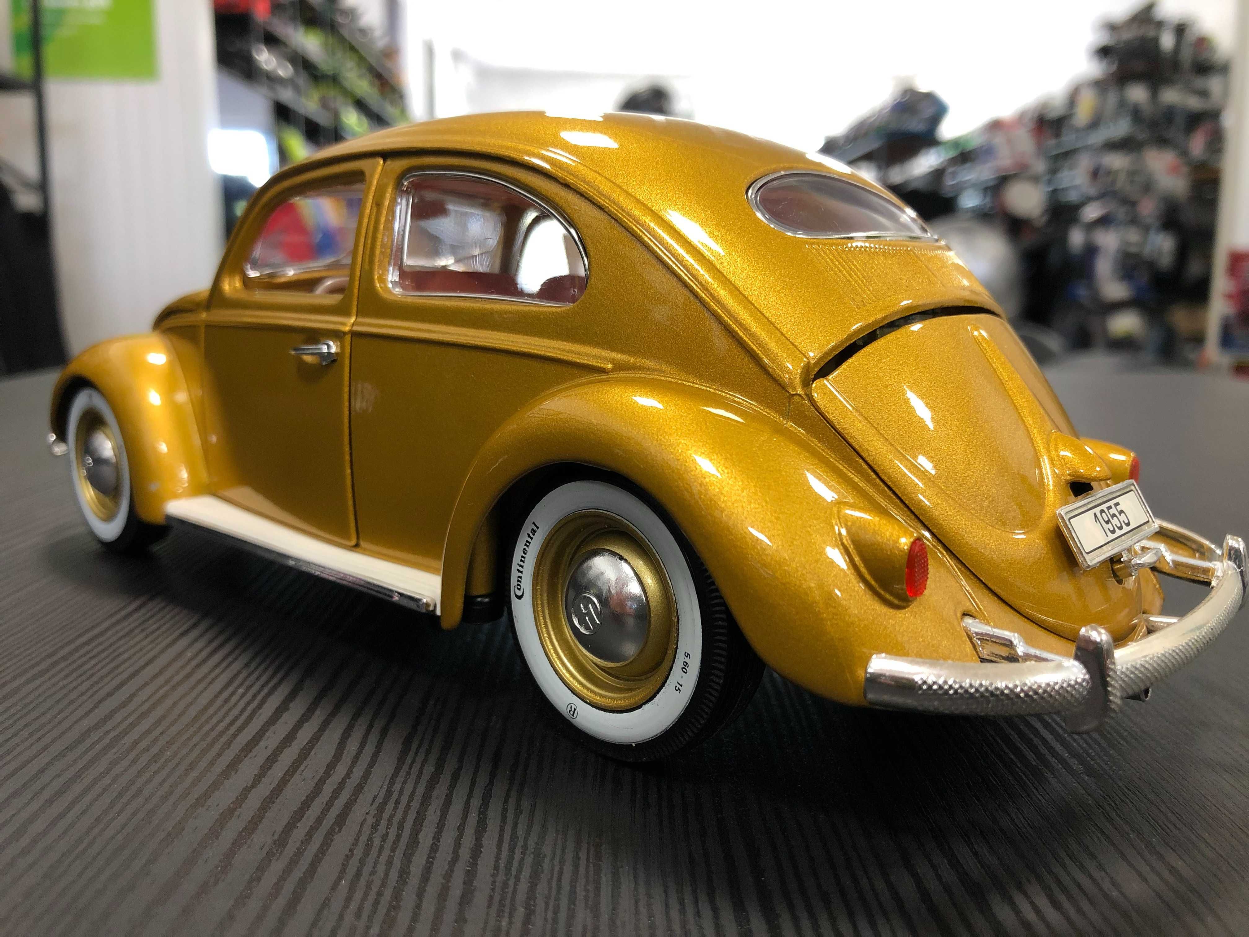 Метална колекционерска количка BBURAGO VW KAFER/BEATLE 1955 1:18 NEW