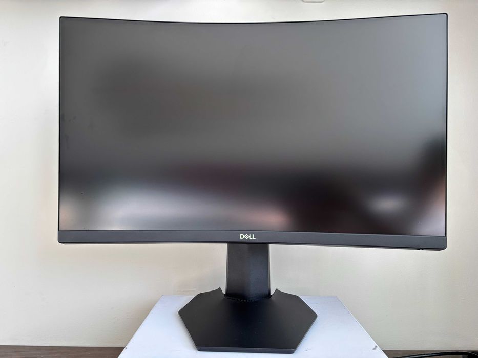 Монитор - Dell 24 Curved Gaming Monitor - S2422HG