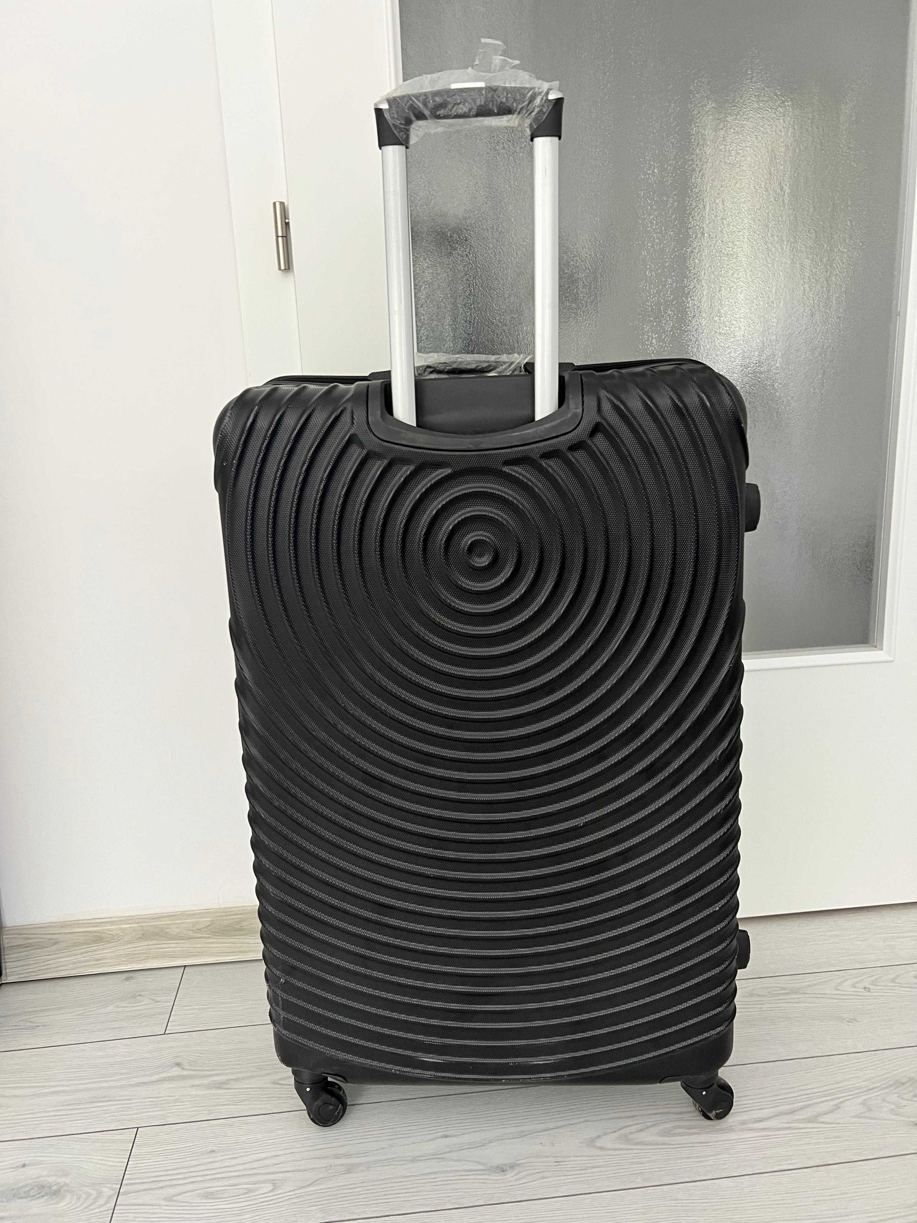 Troller mare 80 cm, ideal pentru calatorii lungi – stare excelenta!
