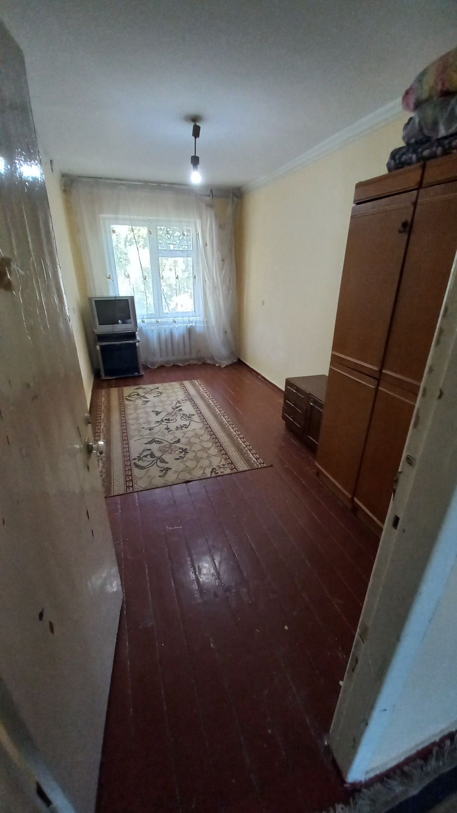 Продаётся Чиланзар 5 квартал 28 дом метро Новза