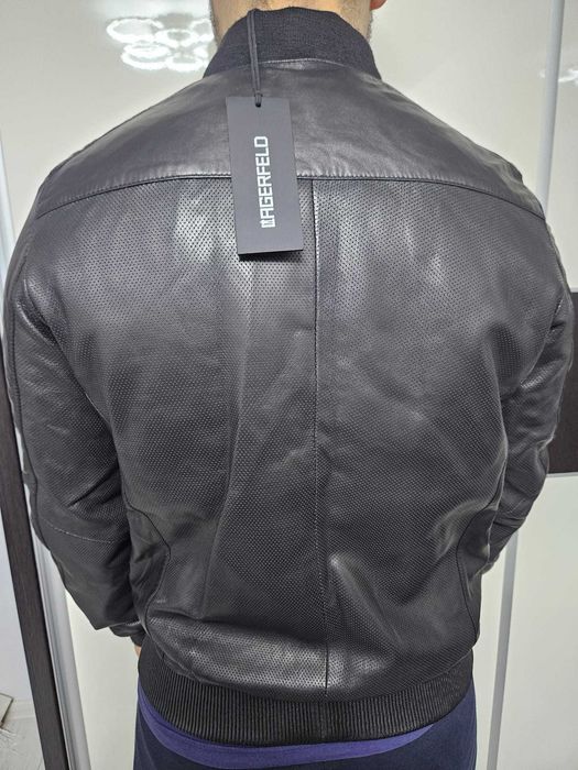 Karl Lagerfeld, jacheta de piele