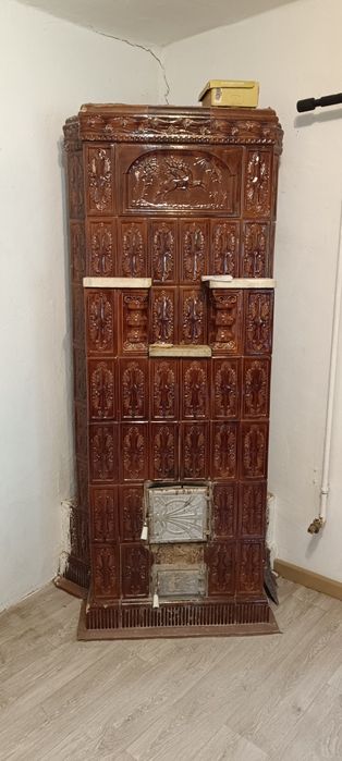 Vând soba teracota demontata