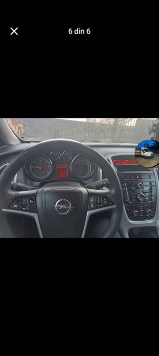 Vând sau schimb Opel Astra j