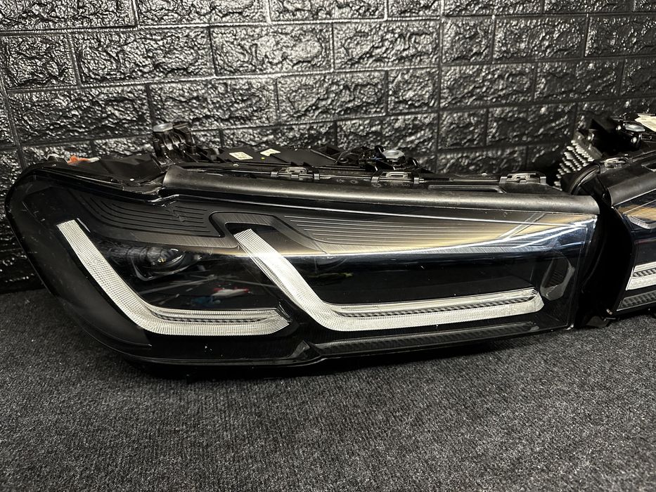 Far Faruri Bmw seria 5 G30 F90 M5 Lci full led adaptive Shadow