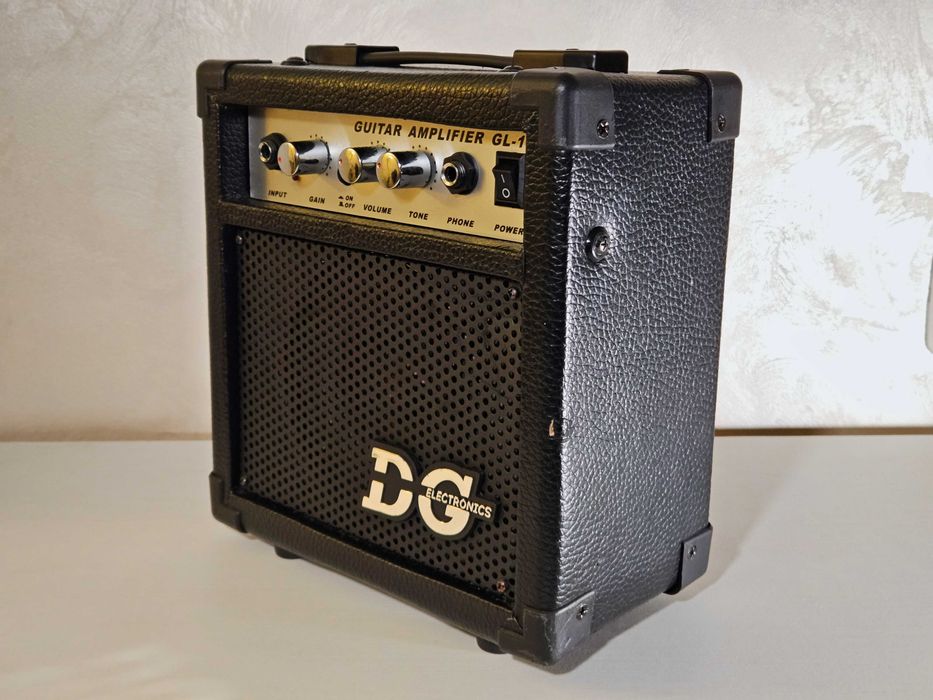 Amplificator Chitara Electrica DG Electronics GL-10, sunet foarte cald