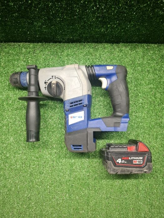 Перфоратор на Berner BACRHD с 4 ампера батерия (съвместим с Milwaukee)