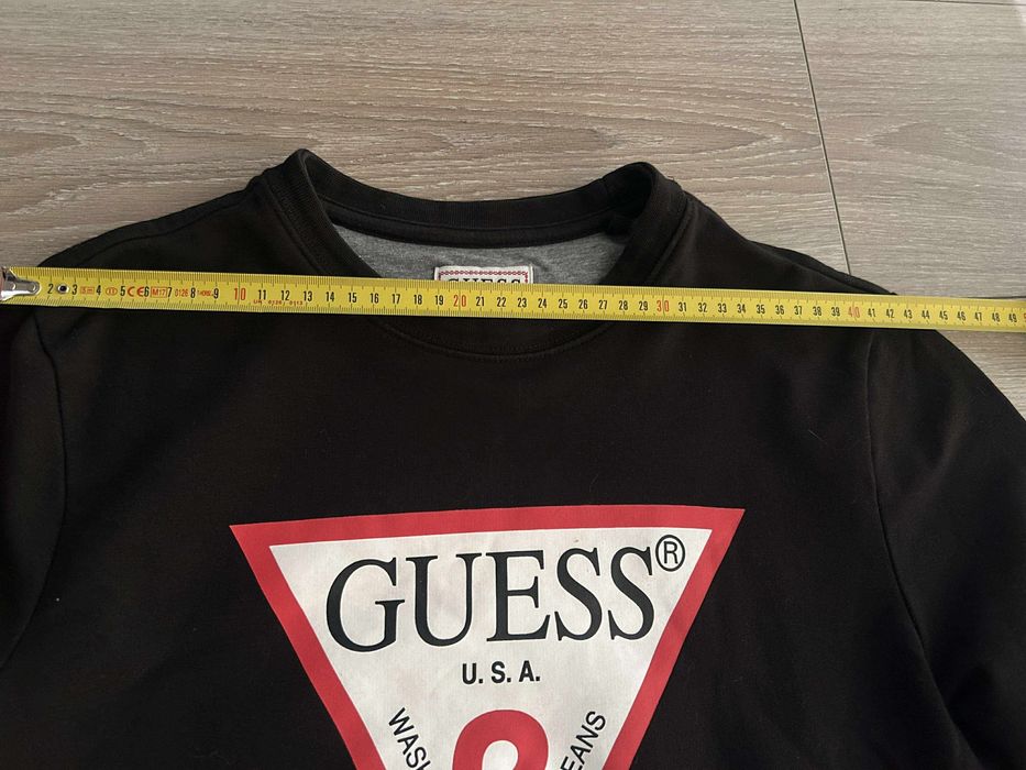 Bluza barbati firma Guess, originala, marimeaS