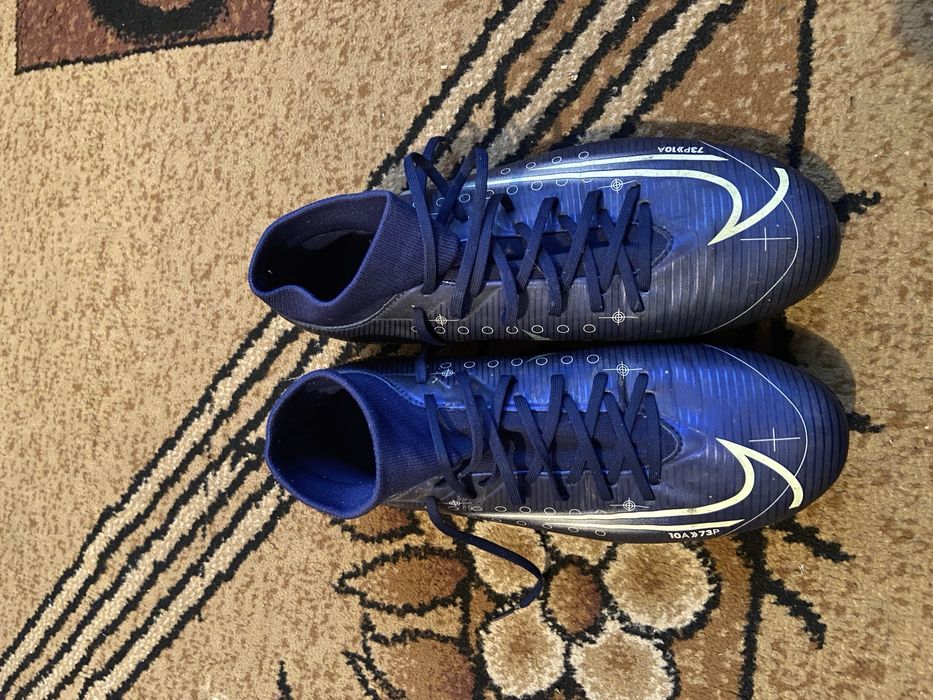 Vand ghete de fotbal Nike Mercurial superfly