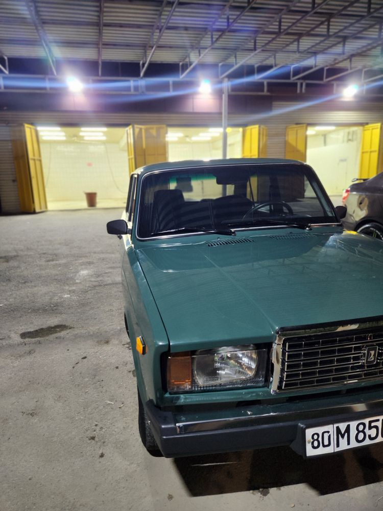 Продаются ваз 2107  Срочно но
