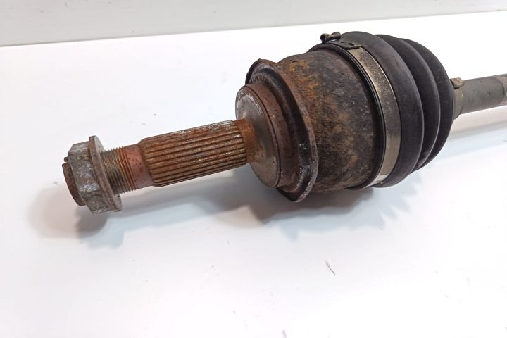 Planetara dreapta Mercedes-Benz Vito W639