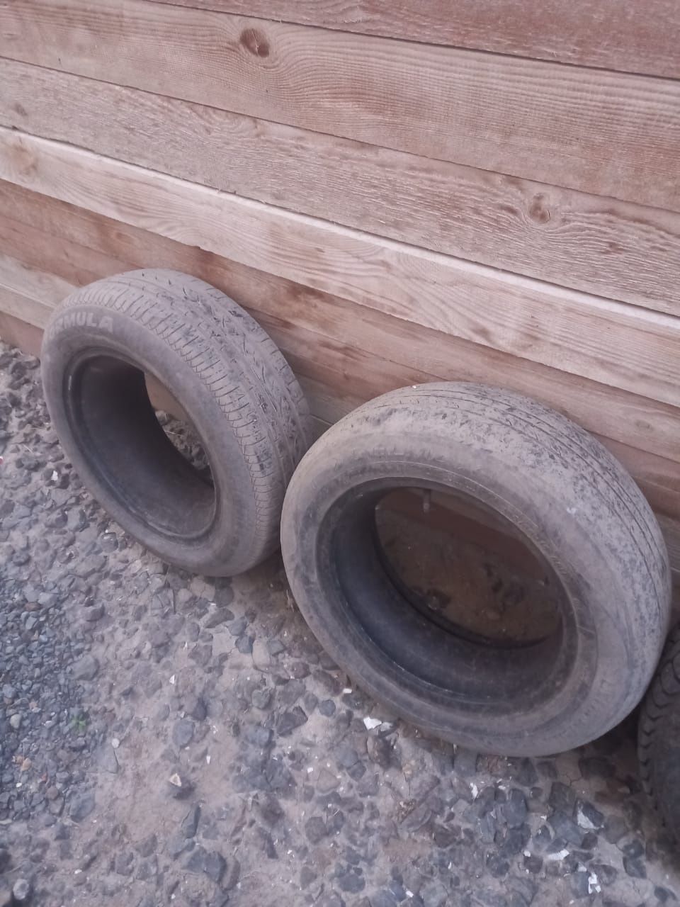 Продам Покрышки и шины