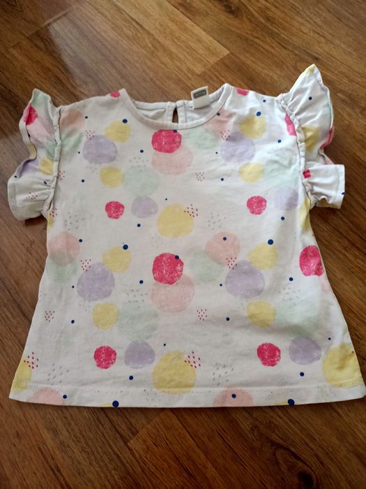 Продам детские футболки на девочку