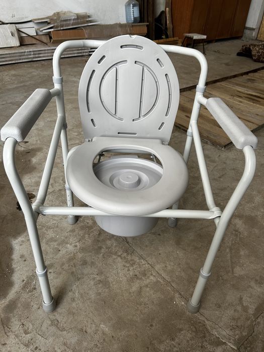 Инвалидный кресло - горшок