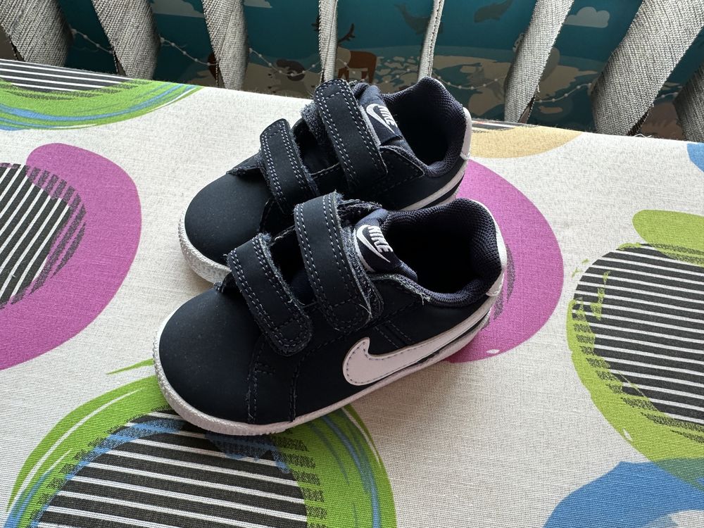 Детски обувки Nike и Adidas